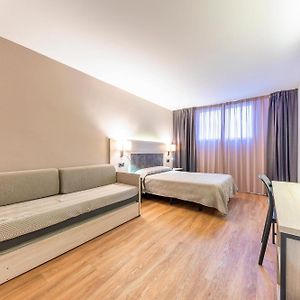 Triple Room 3